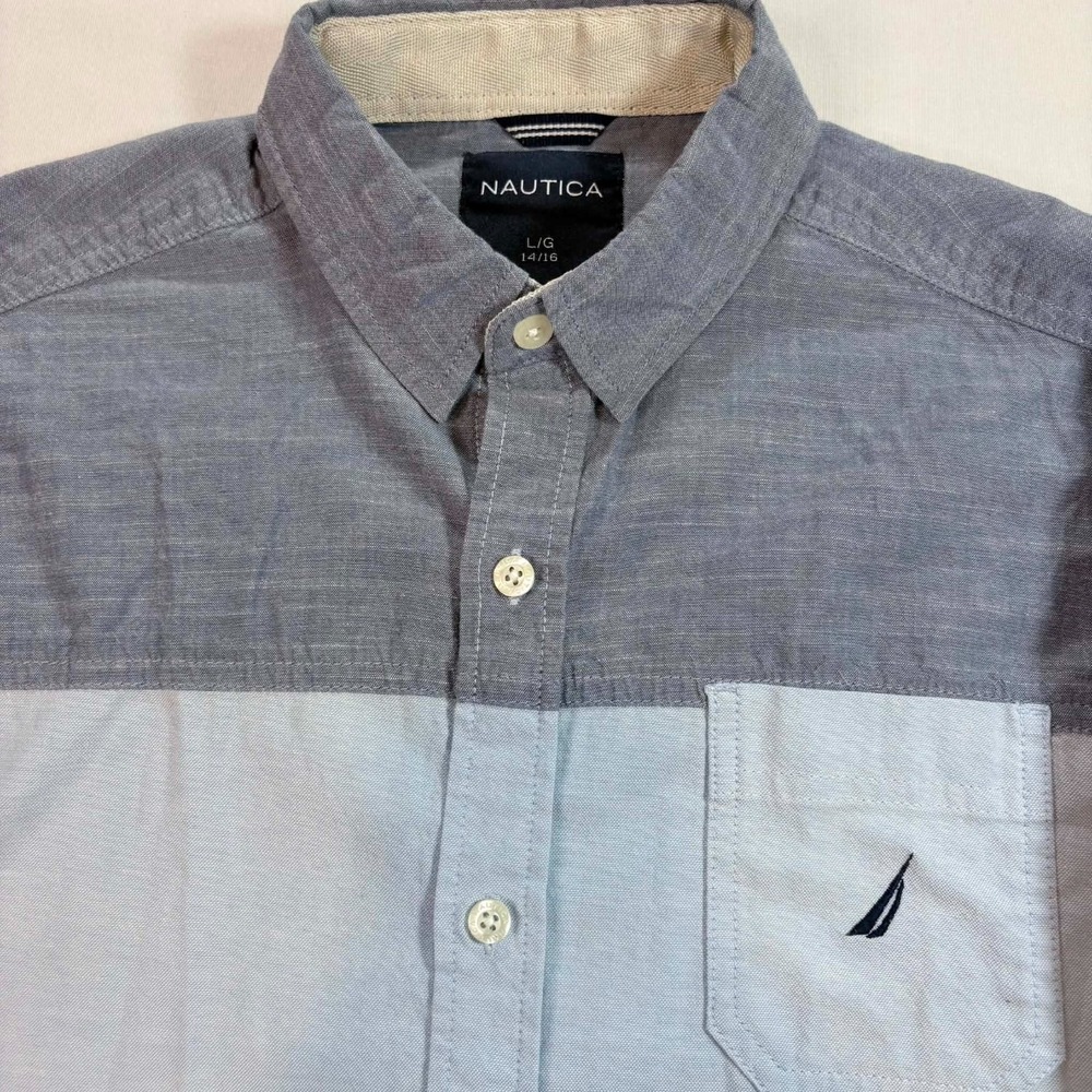 Nautica Boys Shirt L 14/16 Colorblock Chambray Blue Grey Button Down Dress Pocke